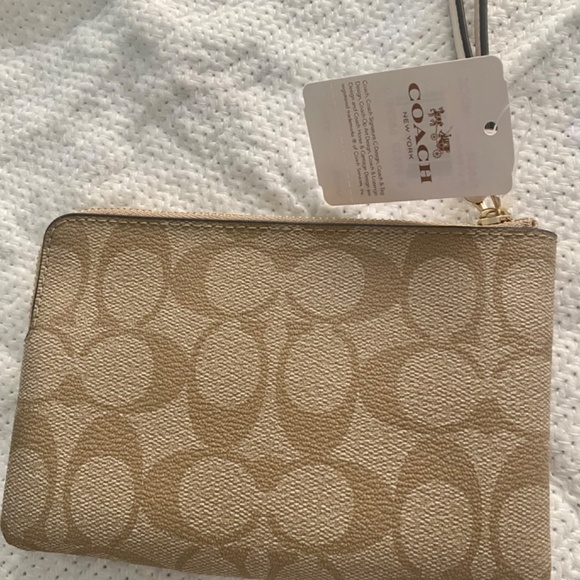 New With Tags! Authentic Coach Wristlet. - Picture 2 of 3